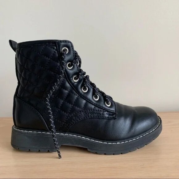 Steve MADDEN JBetty Black Moto Youth Combat Quilted Winter Boot - Picture 7 of 13